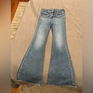 American Eagle Festival Flare Jeans 9 inch rise Next Level Stretch Women’s 4Long